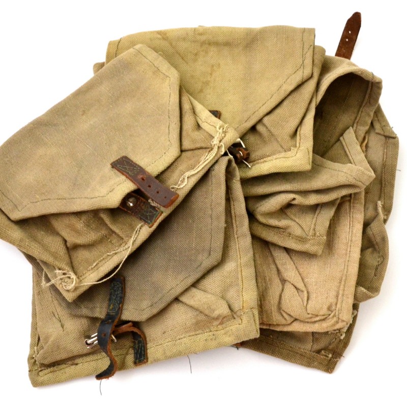 Pouch for three F-1 grenades