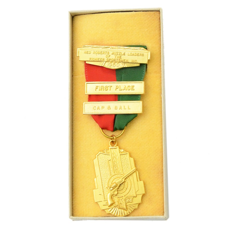 Gold medal in shooting of the club of "Pioneer Athletes", 1961
