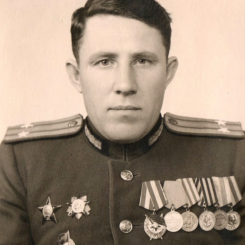 Portrait photo of Lieutenant Colonel of the Red Army Pinned F.I.