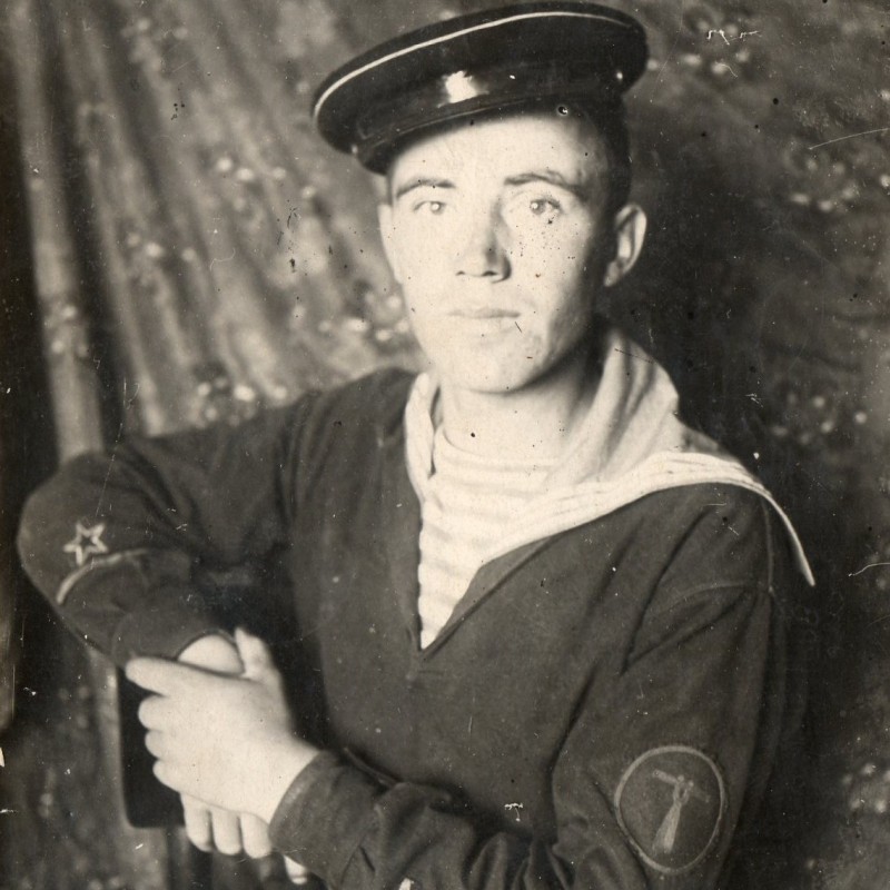 Portrait photo of the RKF rangefinder sailor