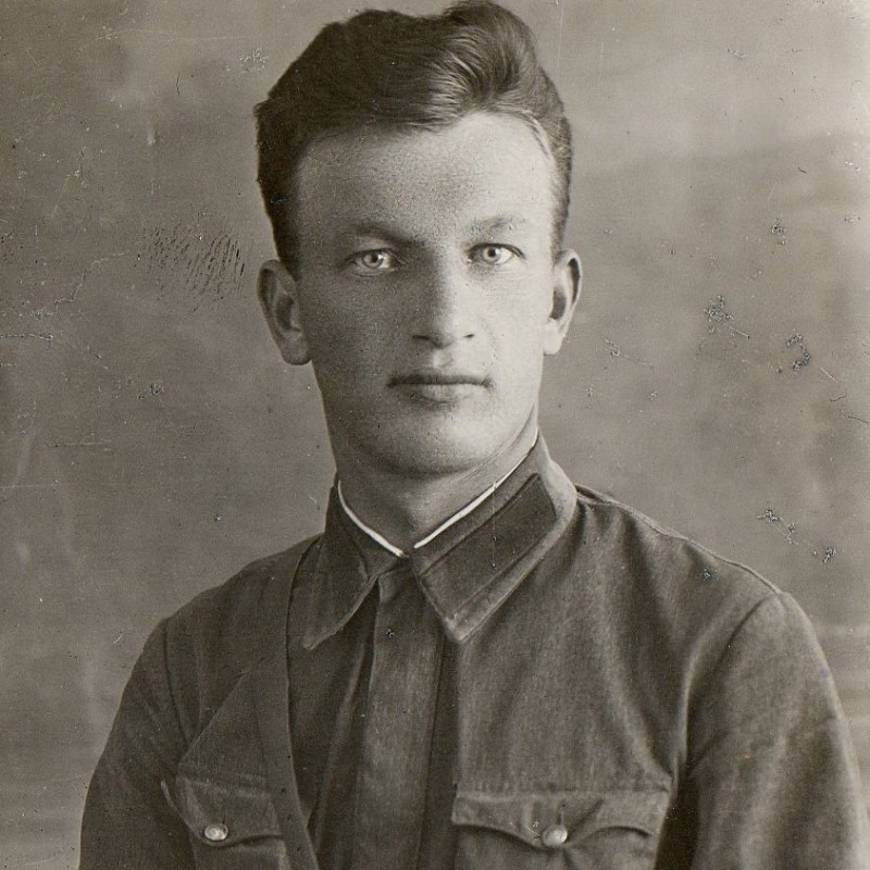 Photo of the cadet of the 31st Novosibirsk military Aviation School Fedotov V.I.