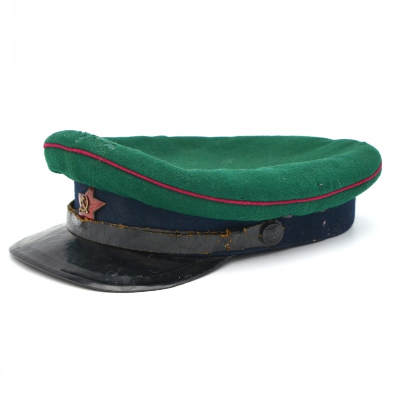The cap of the rank and file of the NKVD border troops of the 1935 model