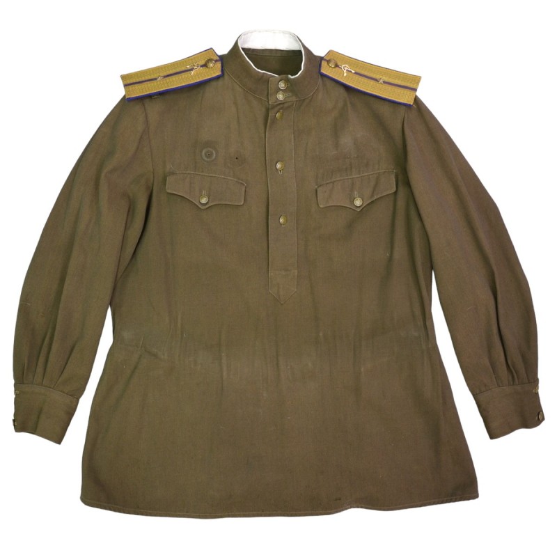 The tunic of a second lieutenant of the Red Army cavalry of the 1945 model