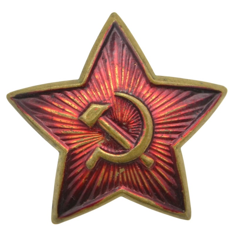 The star on the headdress of the post-war German production